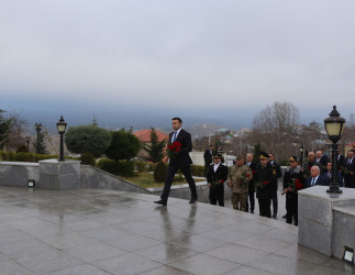 Gədəbəy rayonunda Ulu öndərin xatirəsi ehtiramla yad edilmişdir.