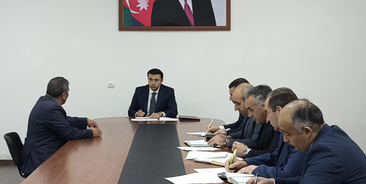 Rayon İcra Hakimiyyətinin başçısı Orxan Mürsəlov növbəti vətəndaş qəbulu keçirib