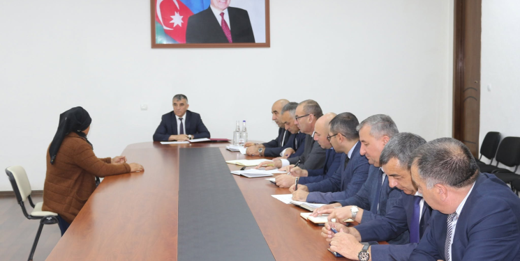 Rayon İcra Hakimiyyəti başçısının səlahiyyətlərini icra edən Natiq Nağıyev növbəti vətəndaş qəbulu keçirib