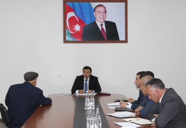 Rayon İcra Hakimiyyətinin başçısı Orxan Mürsəlov növbəti vətəndaş qəbulu keçirib.